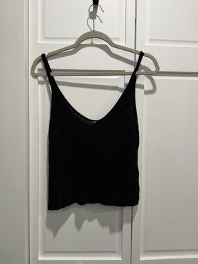 FOREVER 21 Black V-Neck Knit Camisole Tank Top - Size S